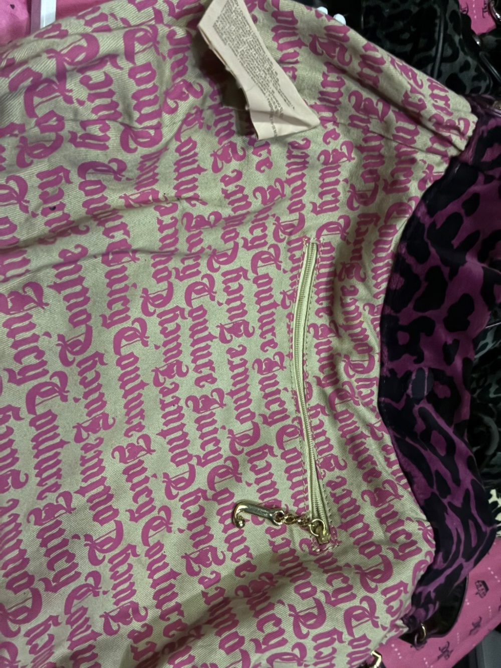 💖🔥 VINTAGE VELOUR JUICY COUTURE PURSE – RARE PLUM LEOPARD PRINT! 🔥💖 - Picture 9 of 9